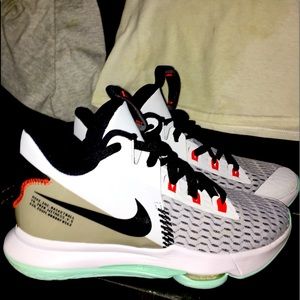 Wore once so 10.5 still in box